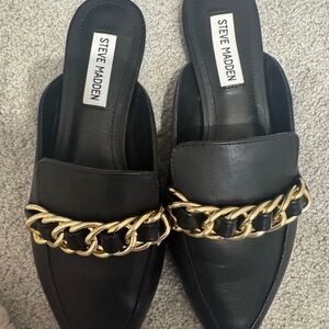 Steve Madden “Faine Mules” Black and Gold Women's Loafers Size 7.5